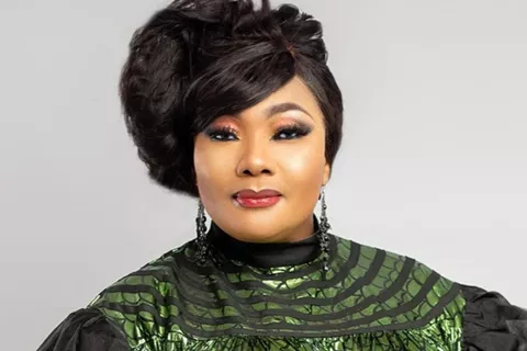 20250415040451_1875418500_7378014435720542429_480_320_80_webp