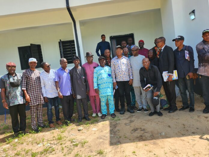 20251009_140326-696×522