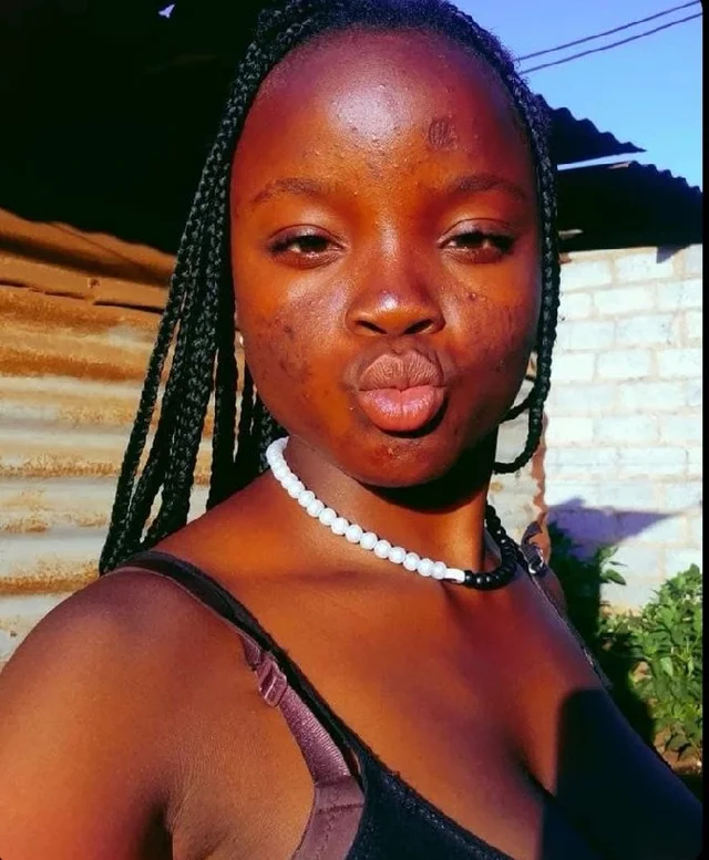 20251019045322_1919495450_7855146212896415366_640_777_85_webp